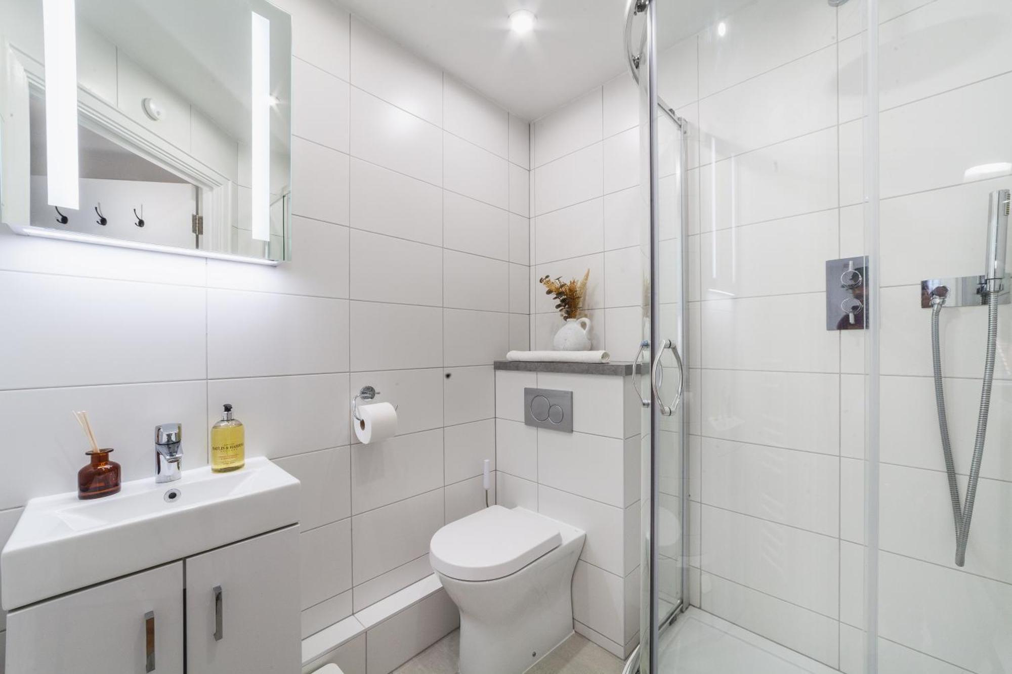 Bright 1br Floor Flat In Hoxton, 5 Min Tube Appartamento